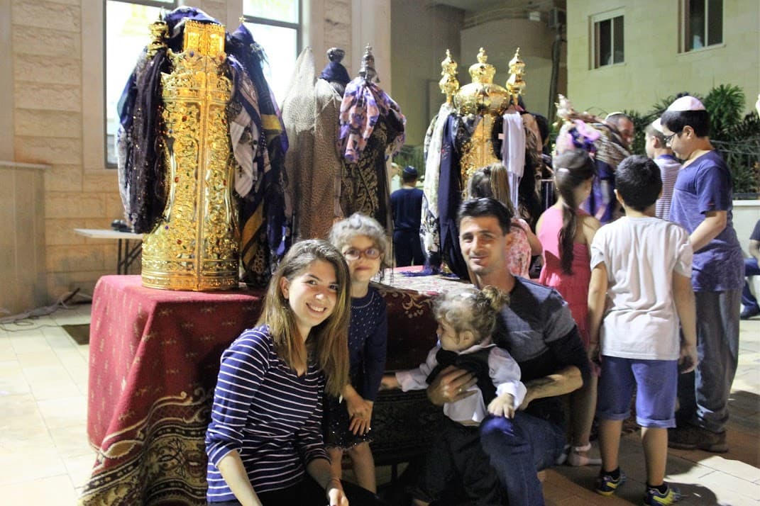 Праздничный концерт и Акафот Симхат Тора в кавказской синагоге г.Хадеры
