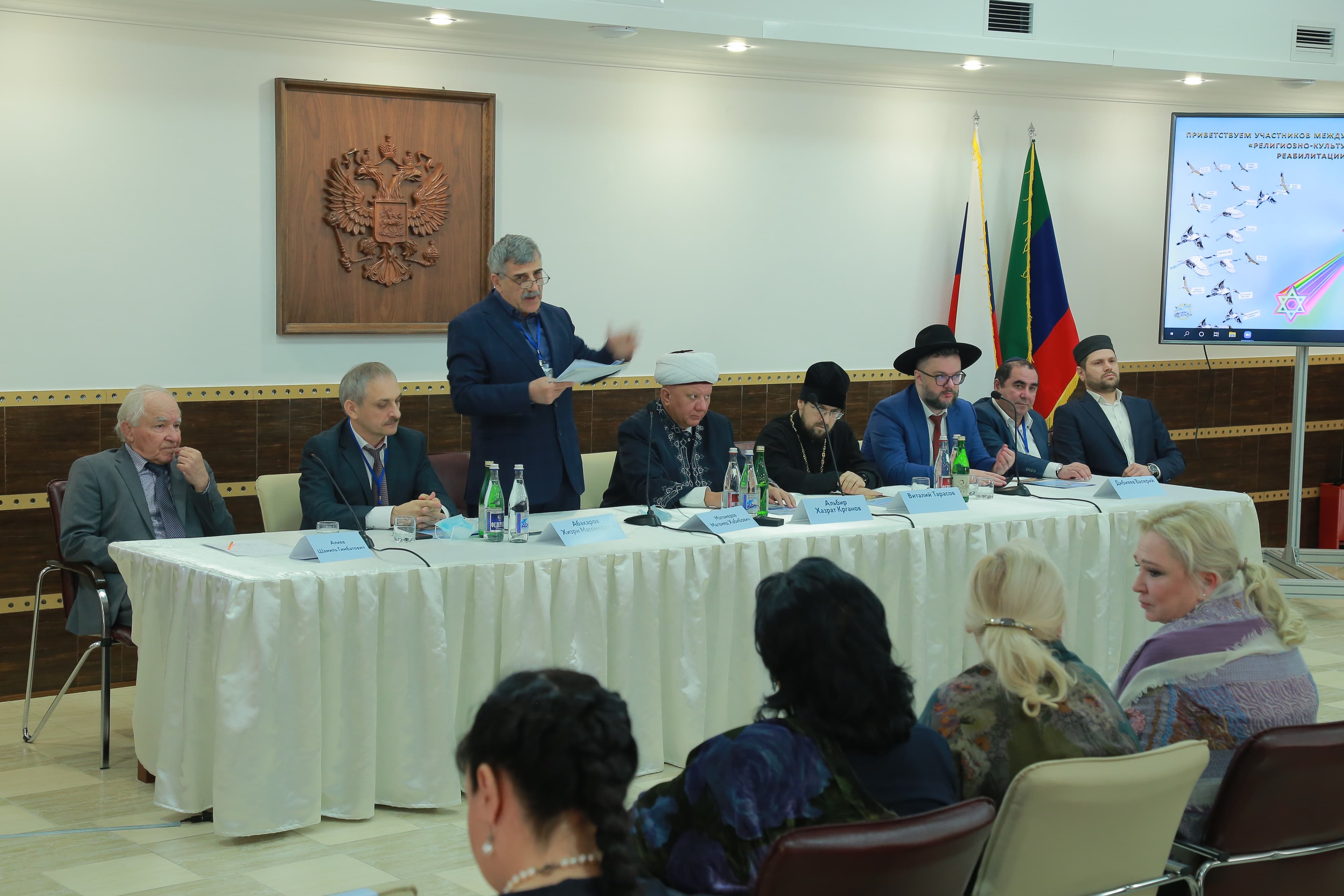 В Махачкале открыли поликонфессиональный духовно-просветительский центр с синагогой