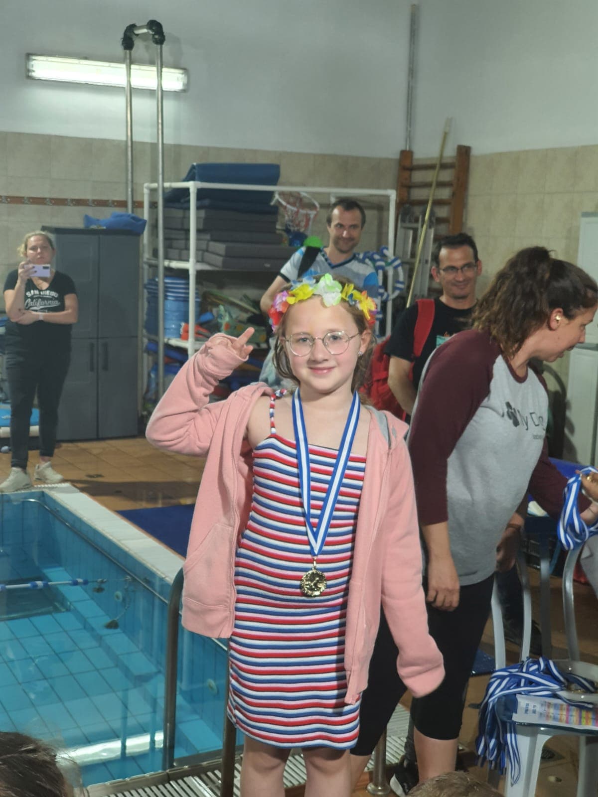 7-летняя израильтянка Анжелика Мушаилова выиграла соревнования по плаванию в смешанном стиле