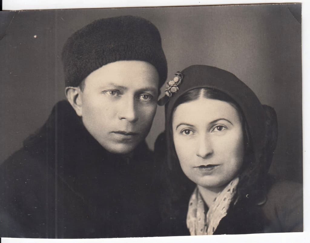 «Зафиксировать для потомков свои воспоминания». Из документов Ирины Барг