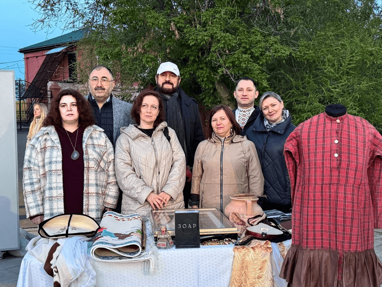 Оренбургу подарили мезузу и книгу «Зоар»