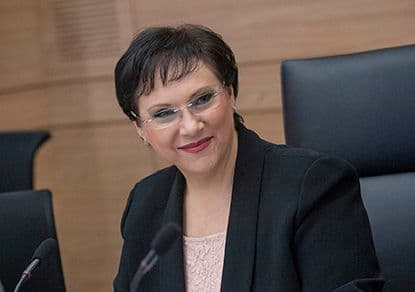 Тали Плоскова