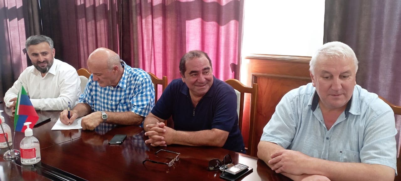 Мэр Буйнакска встретился с руководством еврейской общины Дагестана и БФ СТМЭГИ