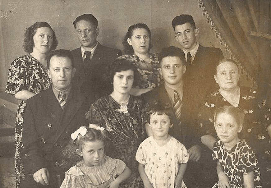 Нелли Пехотник: «Война, побег из лагеря «Мертвая петля», послевоенная жизнь, трудности репатриации...»