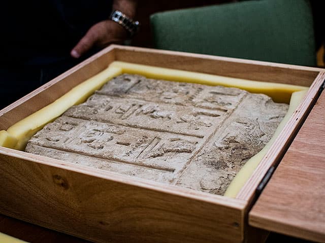 Израиль передал Египту 95 древних артефактов, вывезенных контрабандистами