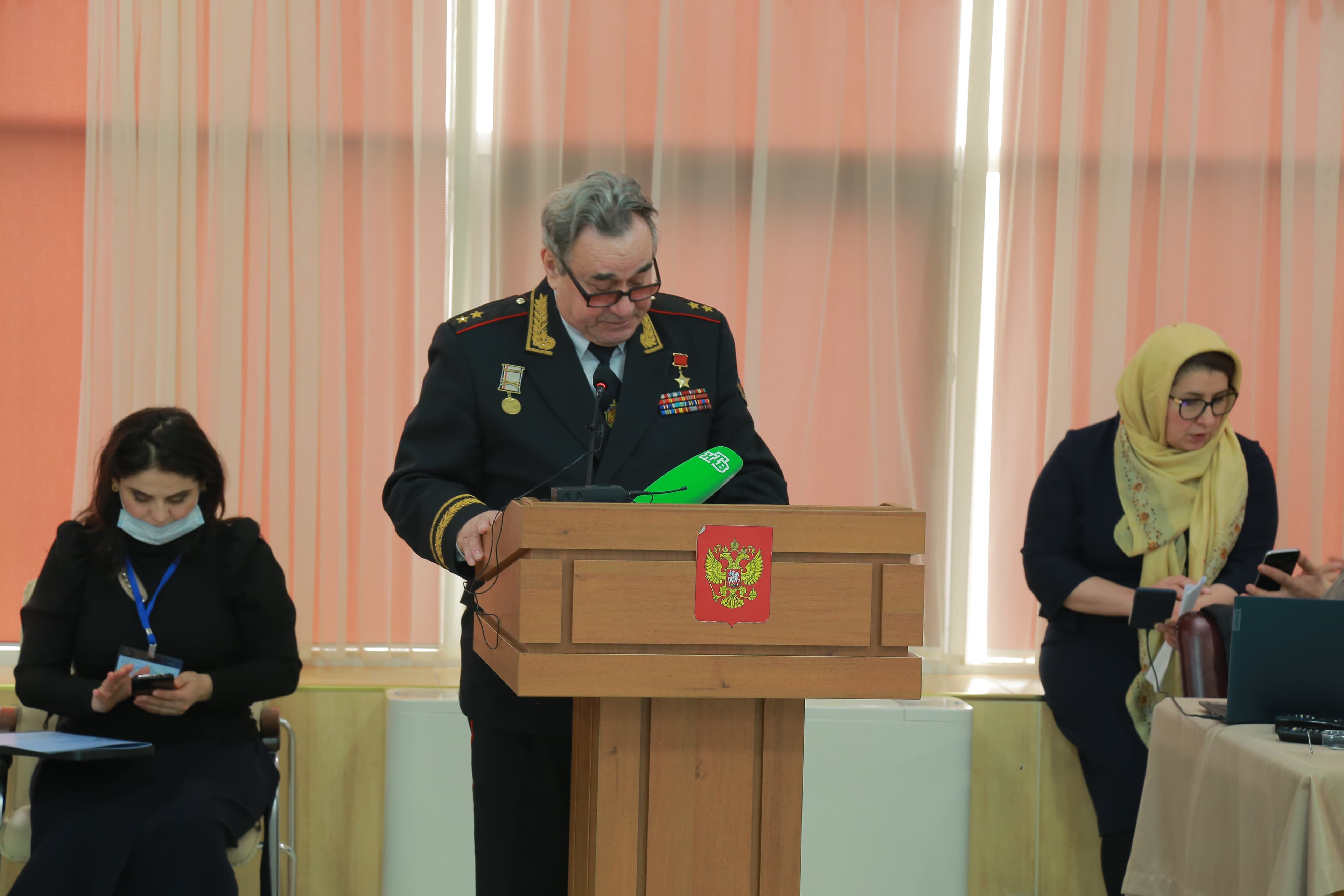 В Махачкале открыли поликонфессиональный духовно-просветительский центр с синагогой