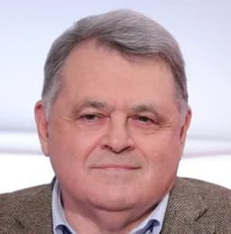 Илья Альтман