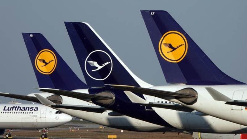 Lufthansa попала в антисемитский скандал: более 100 харедим не пустили на борт