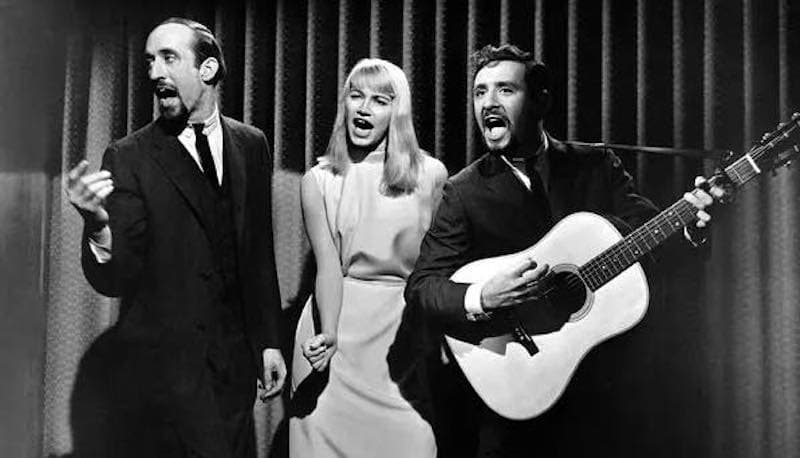 Умер фолк-певец Питер Ярроу из группы Peter, Paul and Mary