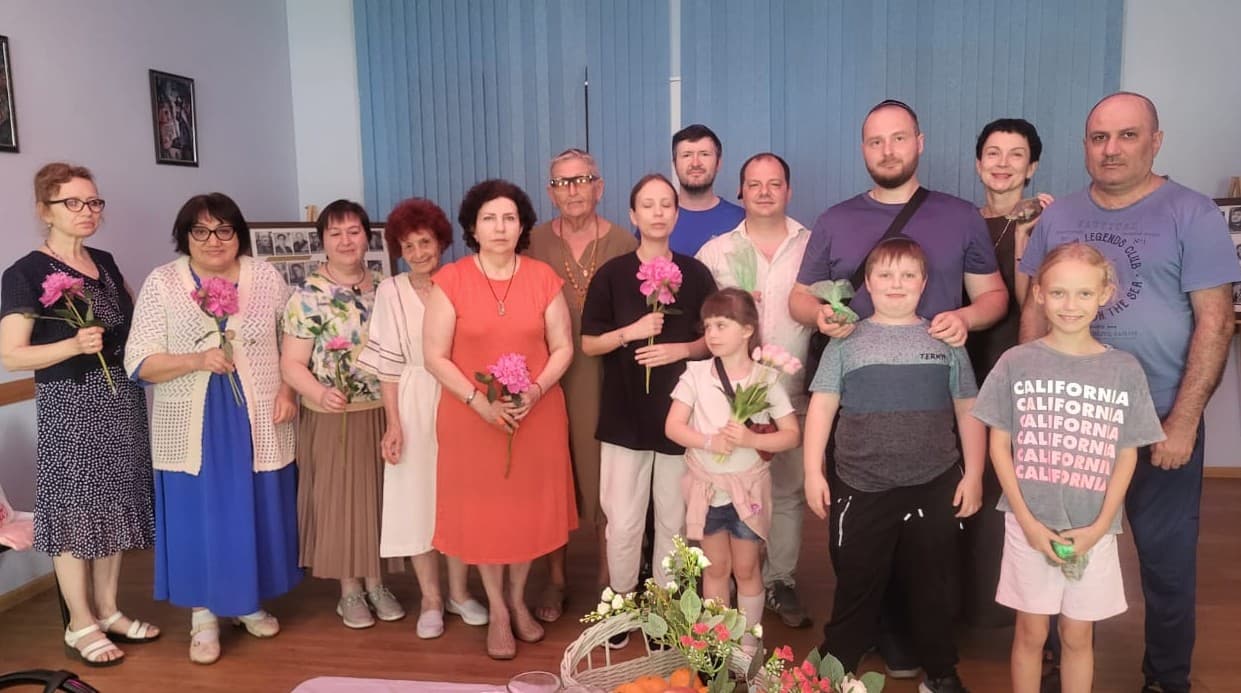Многоликий Шавуот объединил еврейские общины