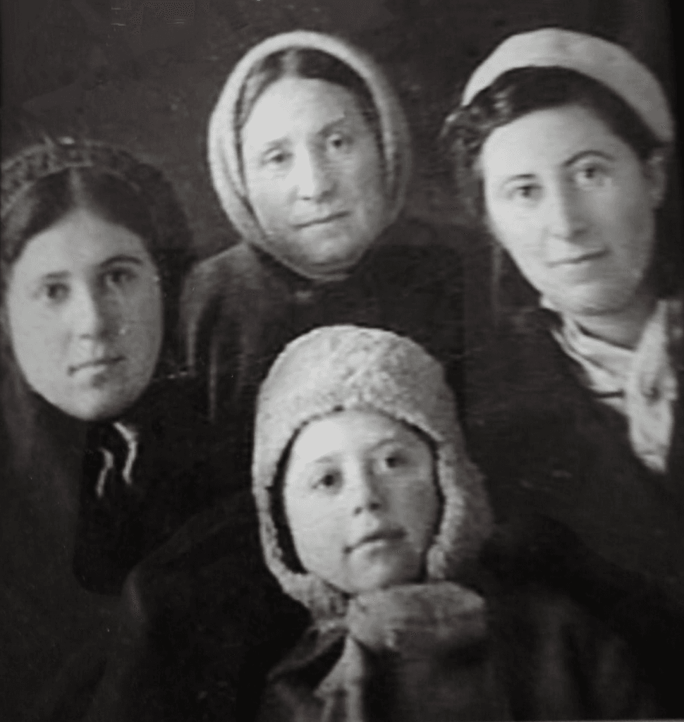 Нелли Пехотник: «Война, побег из лагеря «Мертвая петля», послевоенная жизнь, трудности репатриации...»
