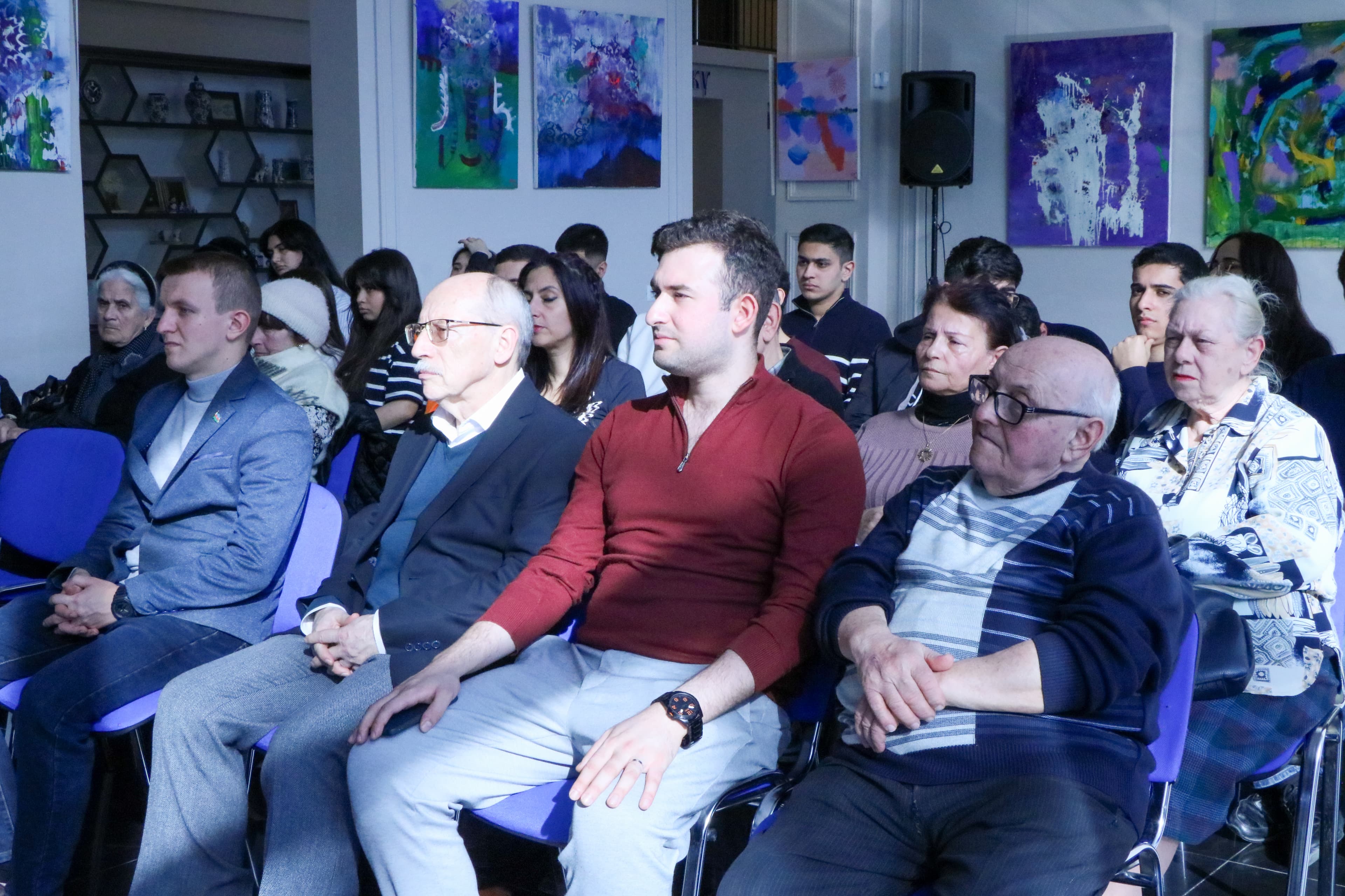 СТМЭГИ-Азербайджан организовал лекцию о Холокосте в Русском Доме Баку