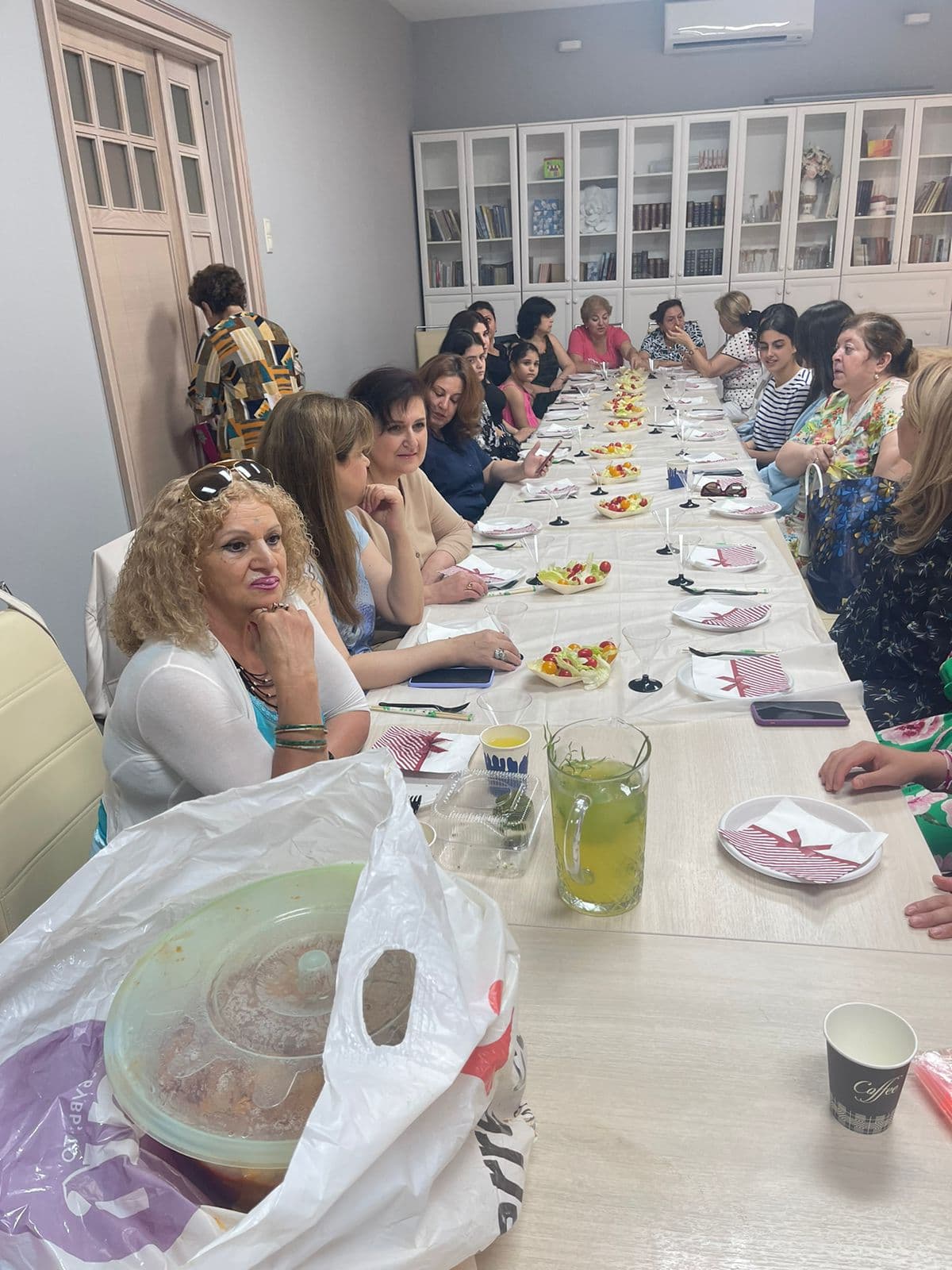 Women party в честь праздника Ту бе-ав прошла в ОГЕ