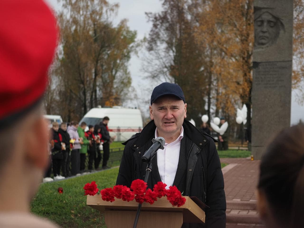 Обновленный мемориал жертвам Холокоста открылся в Рудне Смоленской области