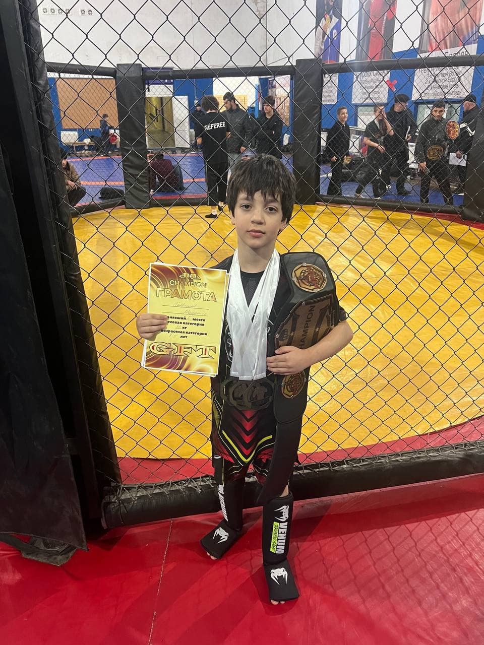 9-летний Мануэль Гаврилов из Пятигорска завоевал «серебро» на Чемпионате России по самбо