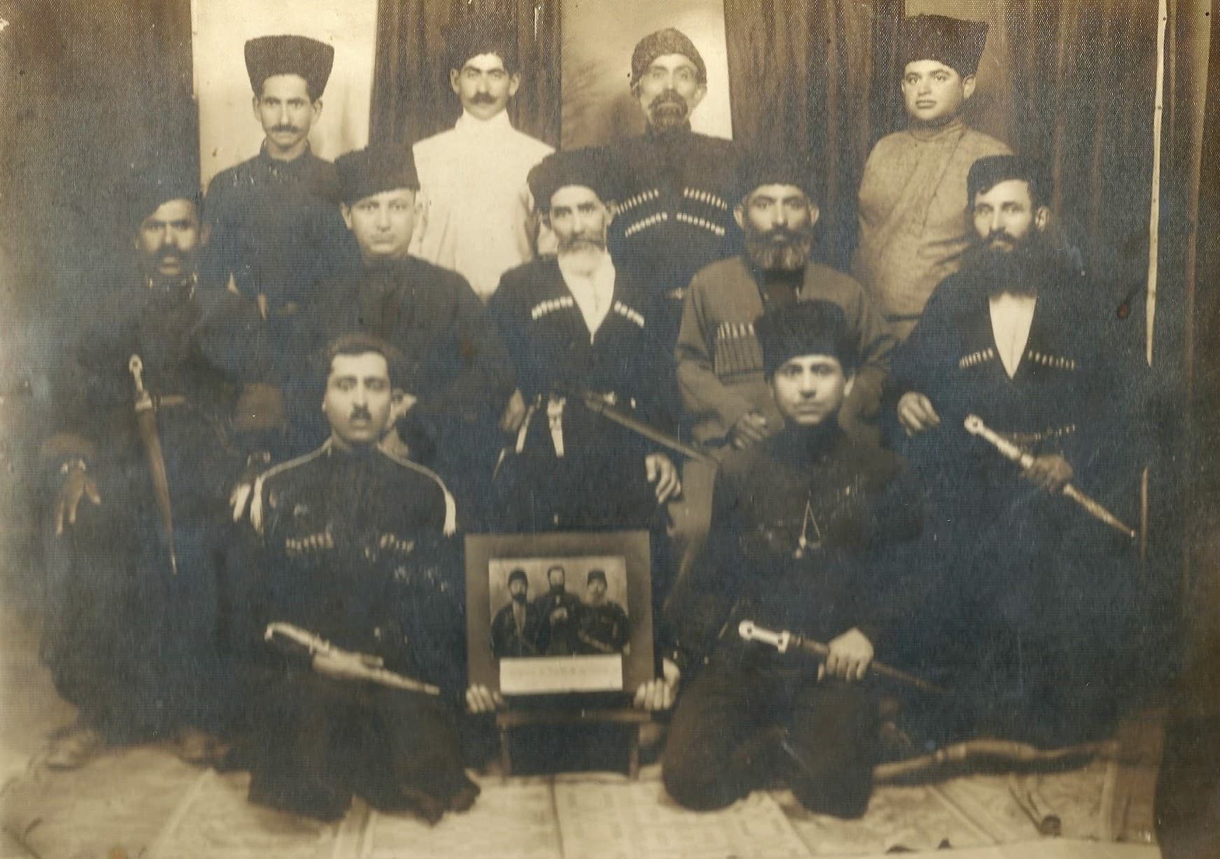 История в фотографиях: Мардахай Овшолум