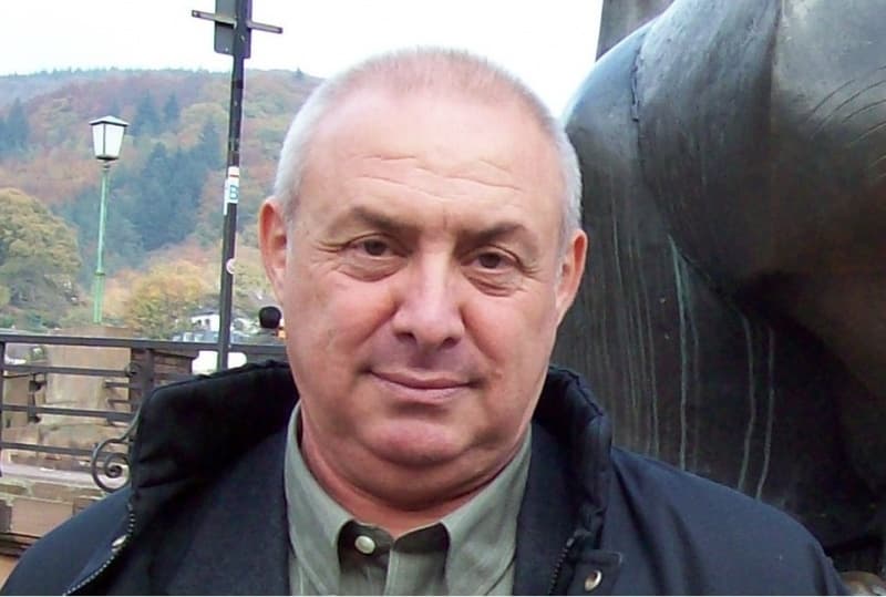 Яков Шаус