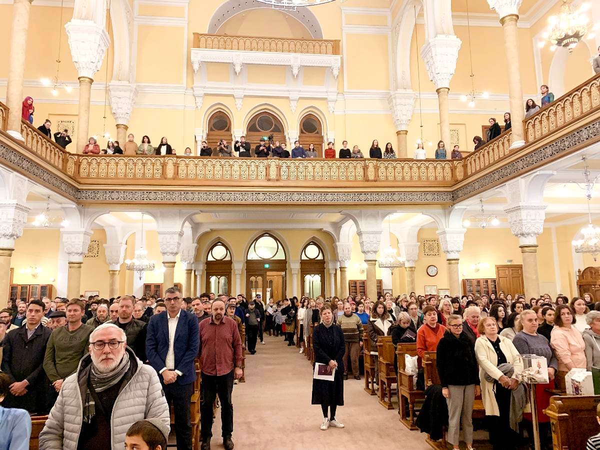 Церемония в поддержку Израиля в Хоральной синагоге Санкт-Петербурга