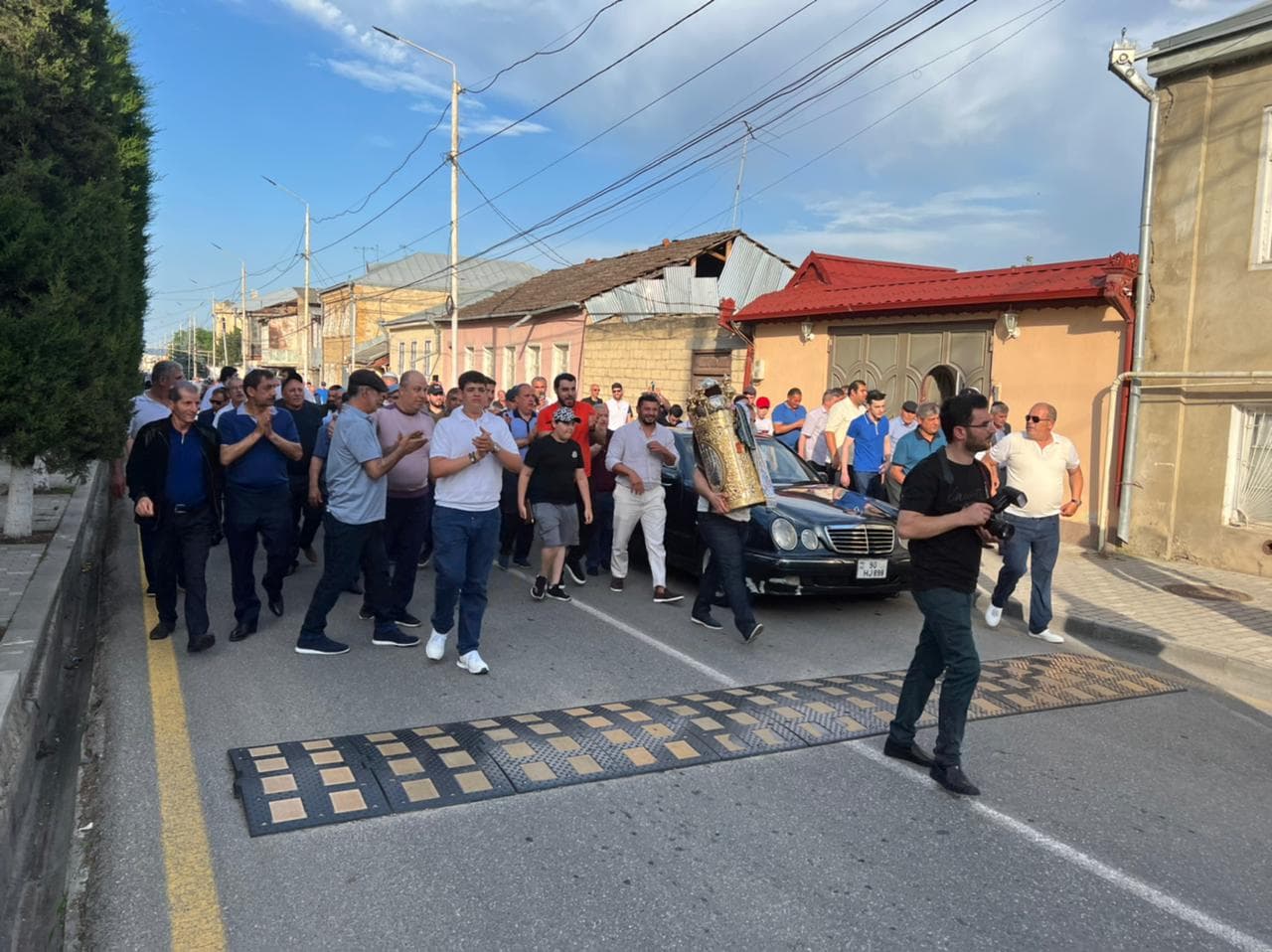 В синагогу Красной Слободы внесли свиток Торы