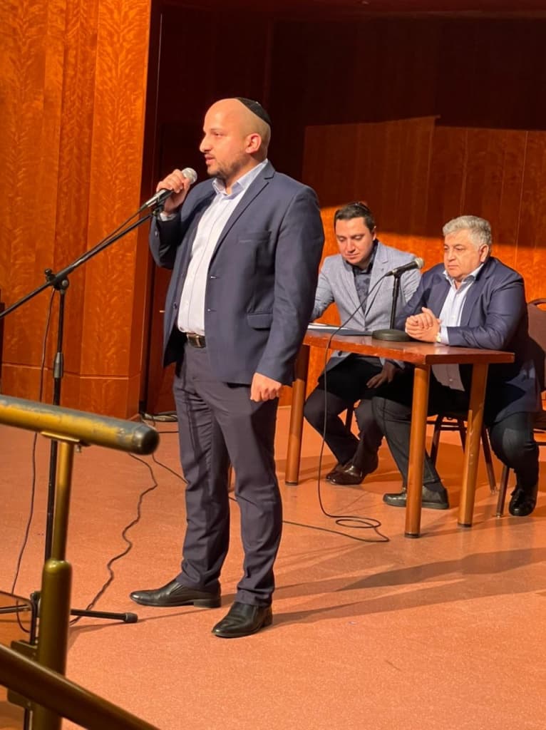 Киноклуб ОГЕ: приглашает Борис Нисанов