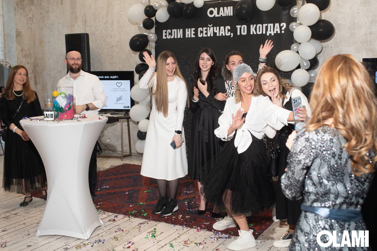 Выпускной вечер состоялся в молодежной организации «Олами.Москва»