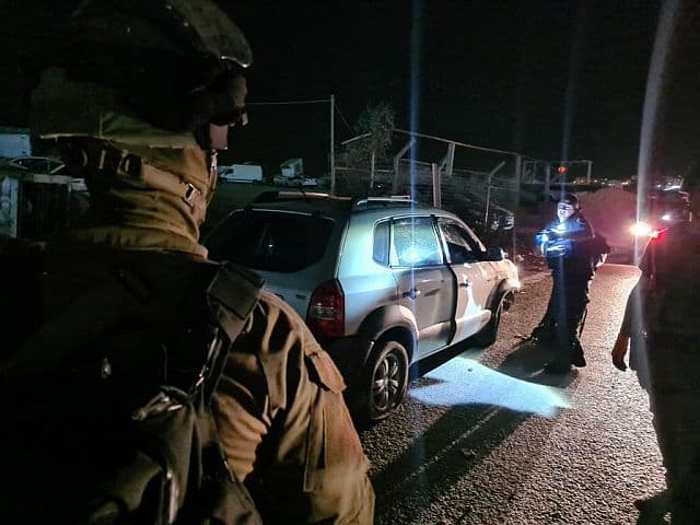 «Автомобильный теракт» в районе Каландии, травмированный израильский пограничник в тяжелом состоянии