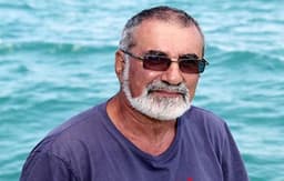 Лев Авенайс