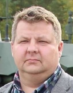 Алексей Хлопотов