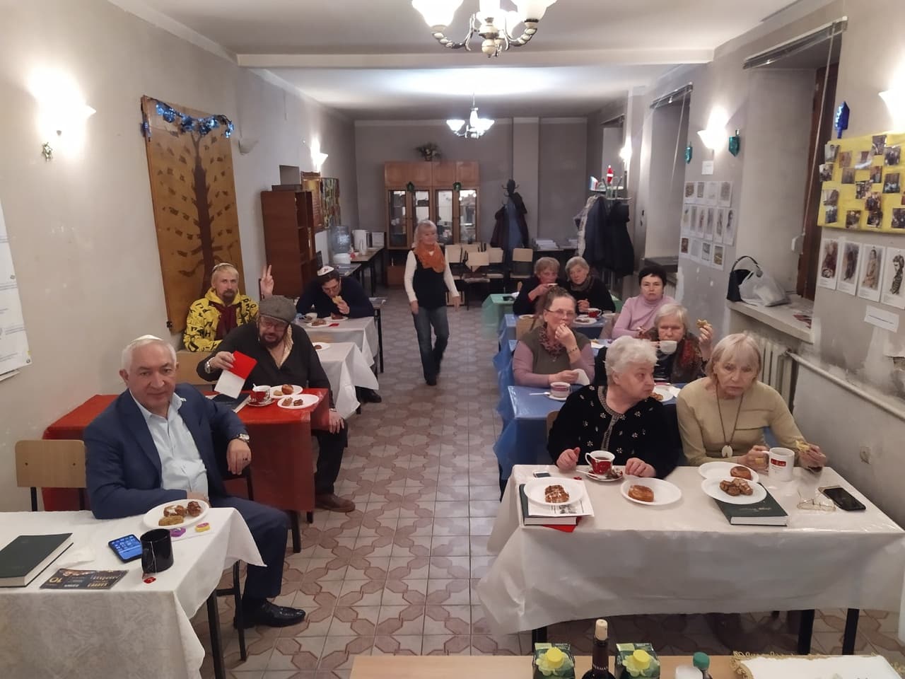 Седьмая свеча Хануки в симферопольской синагоге «Нер Томид»