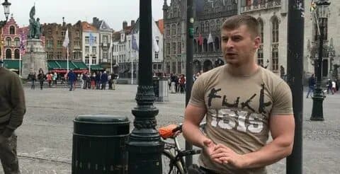 Харьковские неонацисты с почестями отправили раненого лидера на лечение в Израиль