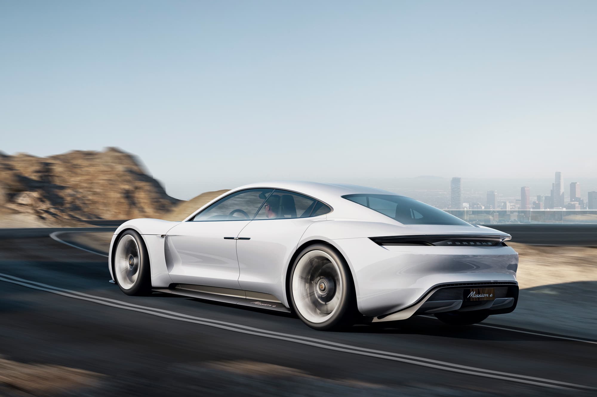 Porsche создал электрический суперкар