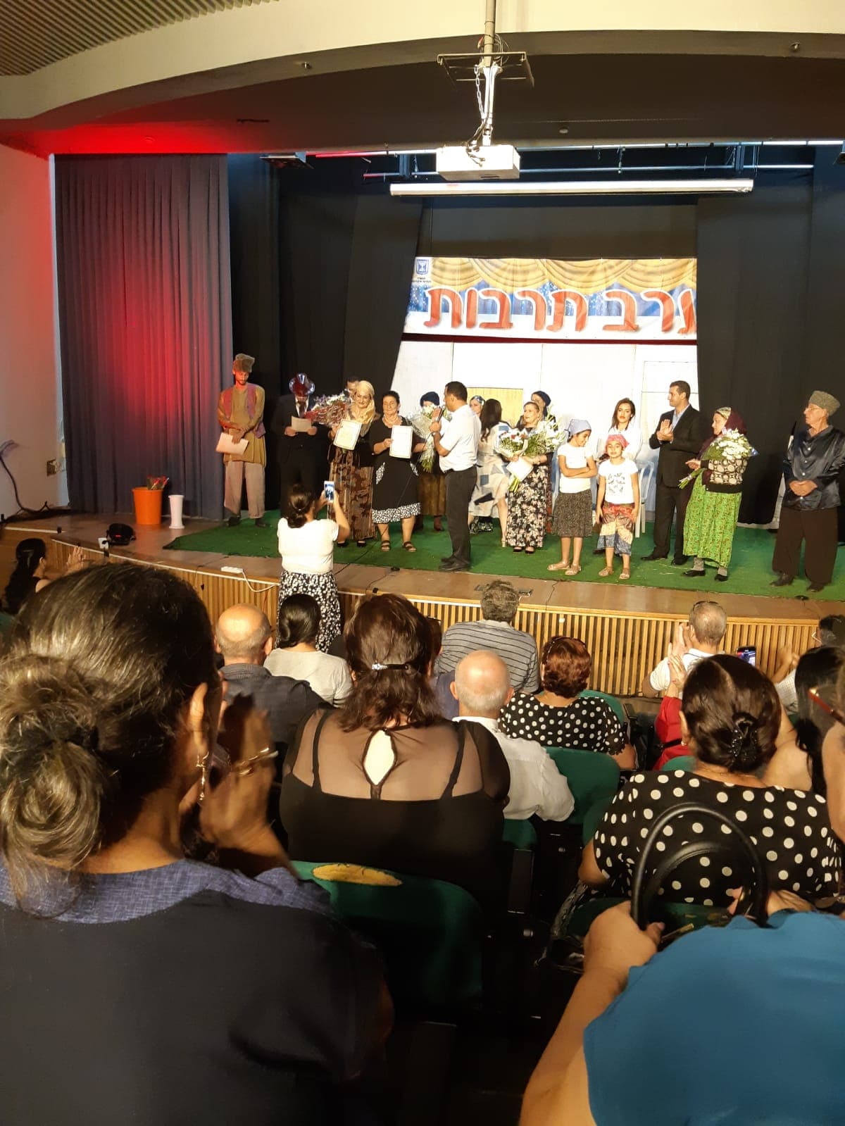 В Кирьят-Яме прошли гастроли горско-еврейского театра «Рамбам»