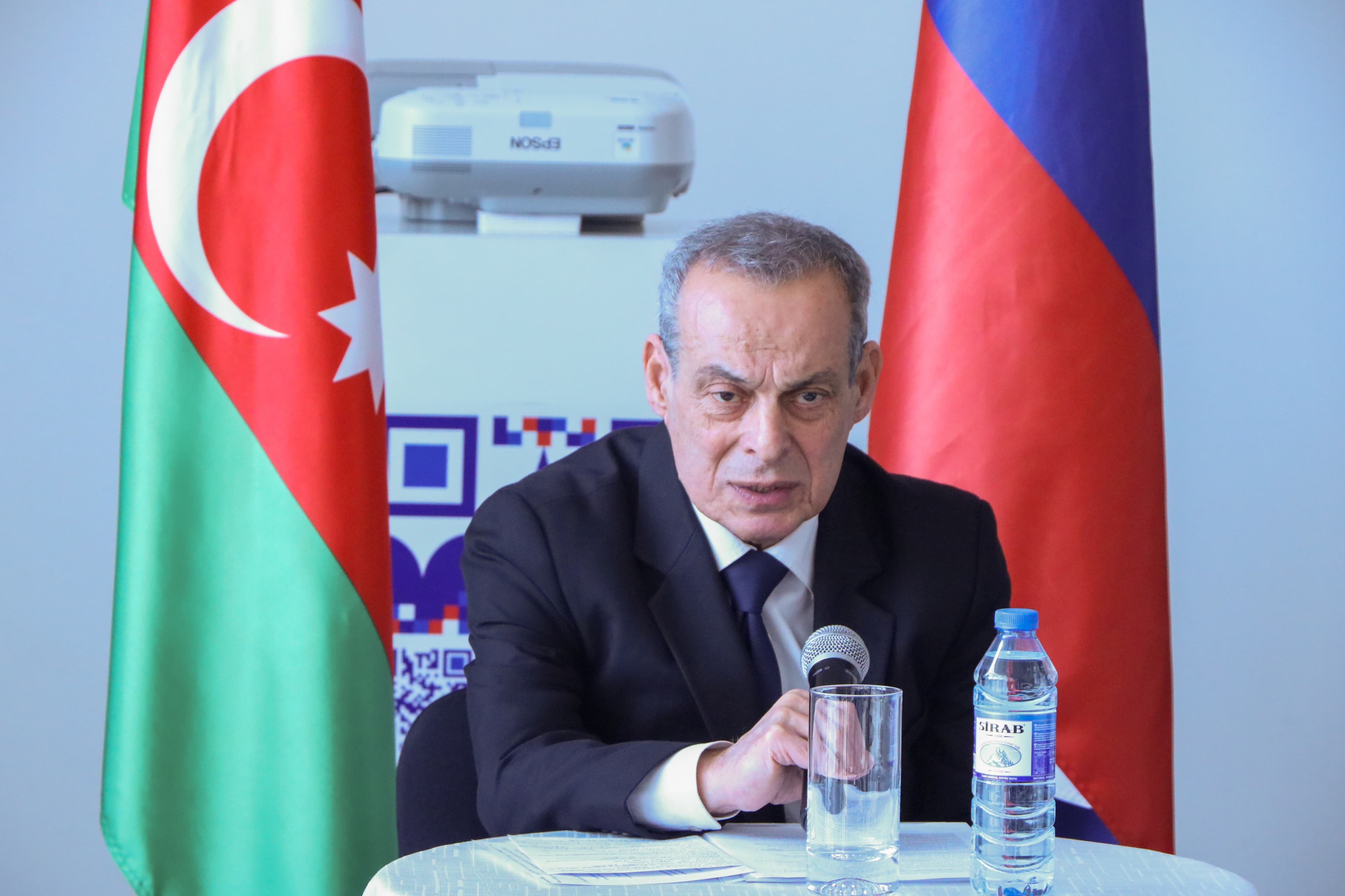 СТМЭГИ-Азербайджан организовал лекцию о Холокосте в Русском Доме Баку