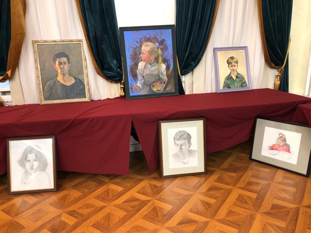 Выставка и лекция художника Бориса Хаимова прошла в ОГЕ