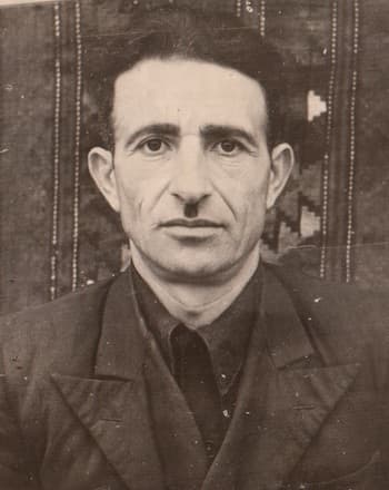 Яхья Шаулович Агаев - директор еврейской школы Мюджи-Гафтаран
