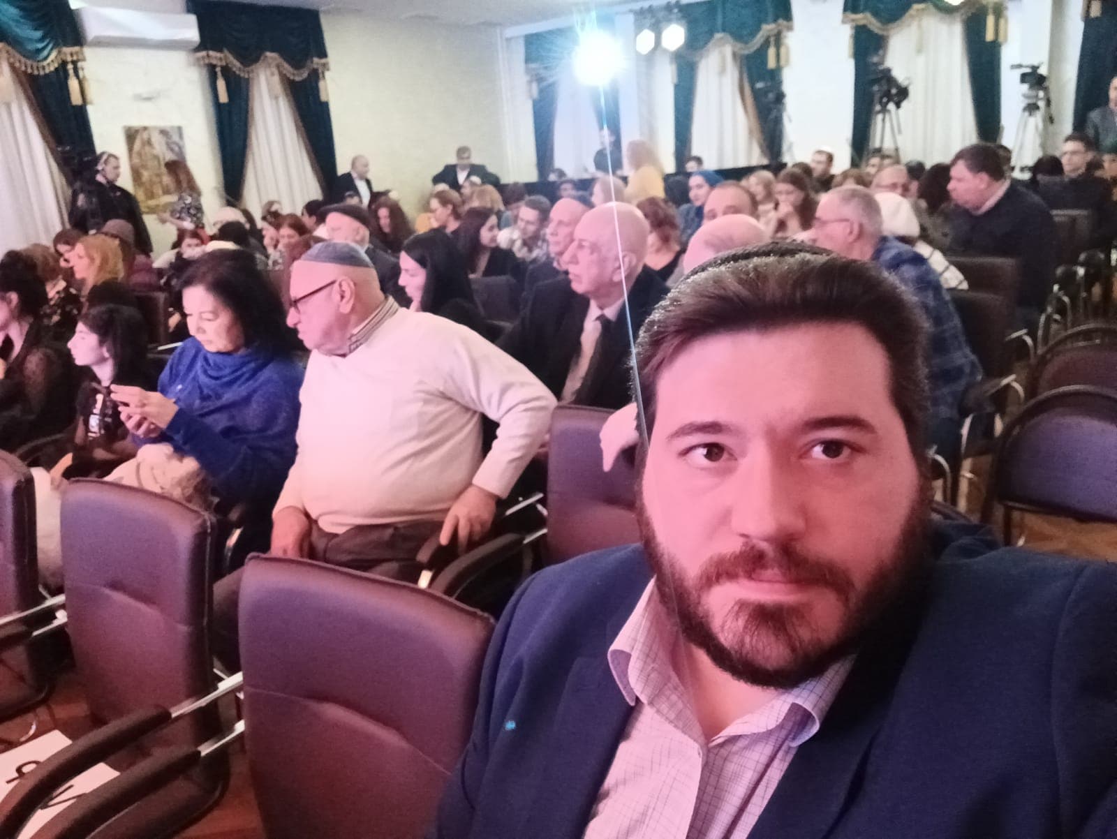 Спартак Якушев: «Делая этот мир лучше...»