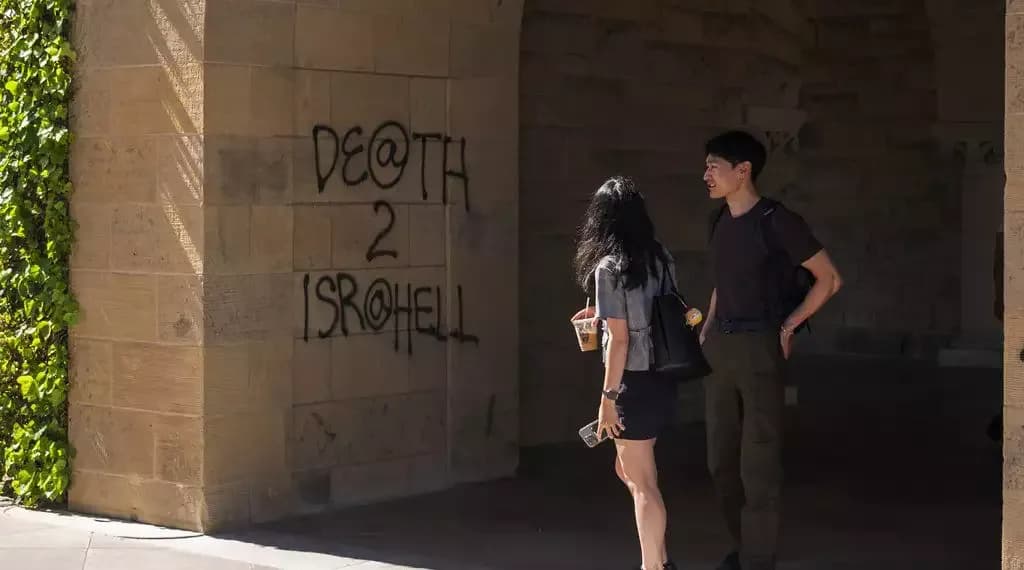 В Стэнфорде за захват офиса президента вуза и вандализм арестованы 13 пропалестинских протестующих