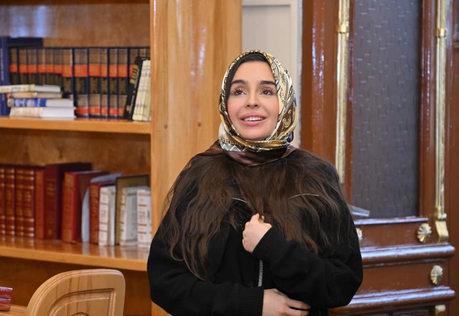 Лейла Алиева посетила Шестикупольную синагогу в поселке Красная Слобода