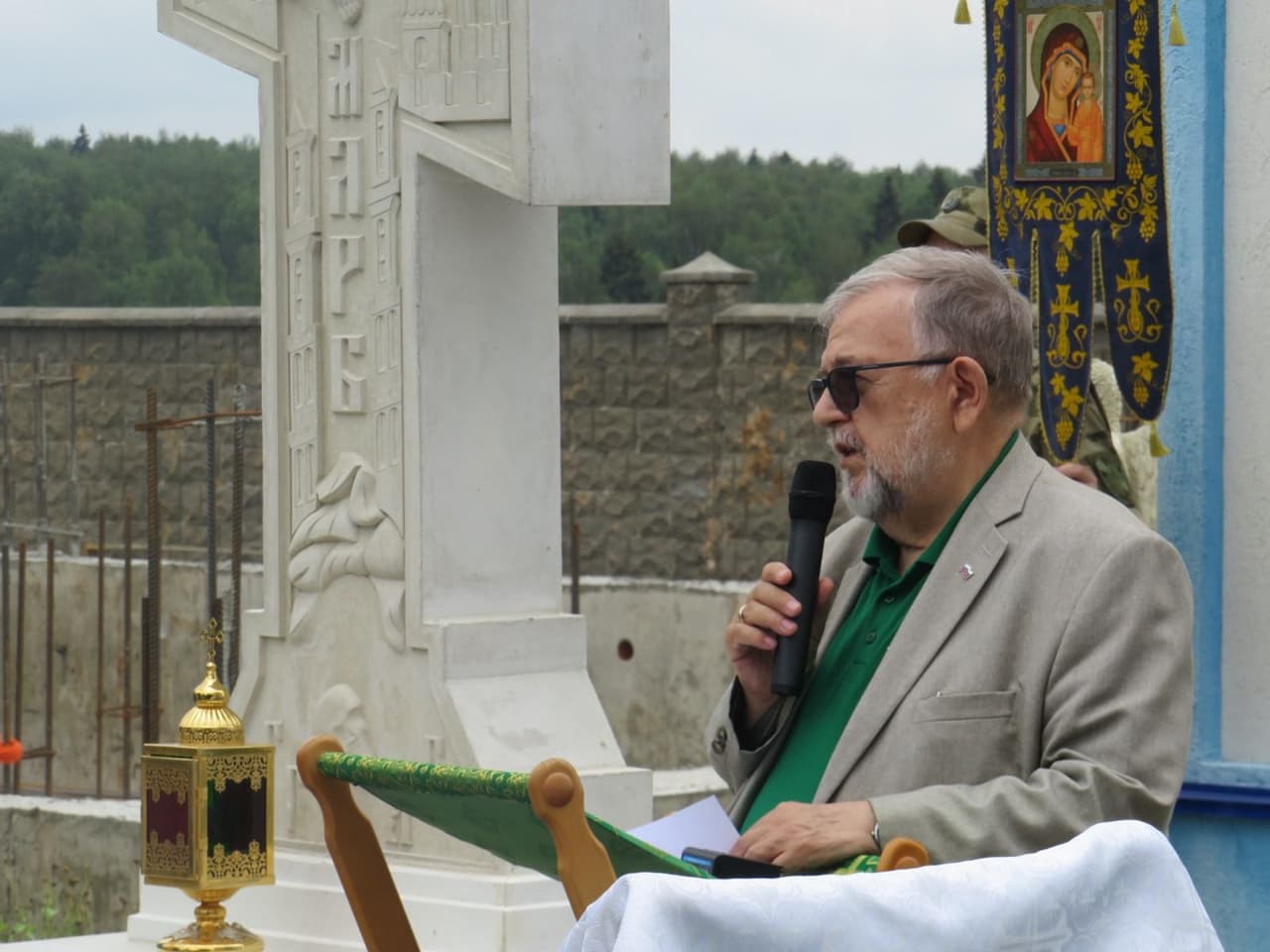 Представитель НПЦ «Холокост» принял участие в мемориальном мероприятии, посвященном Международному дню памяти геноцида цыган