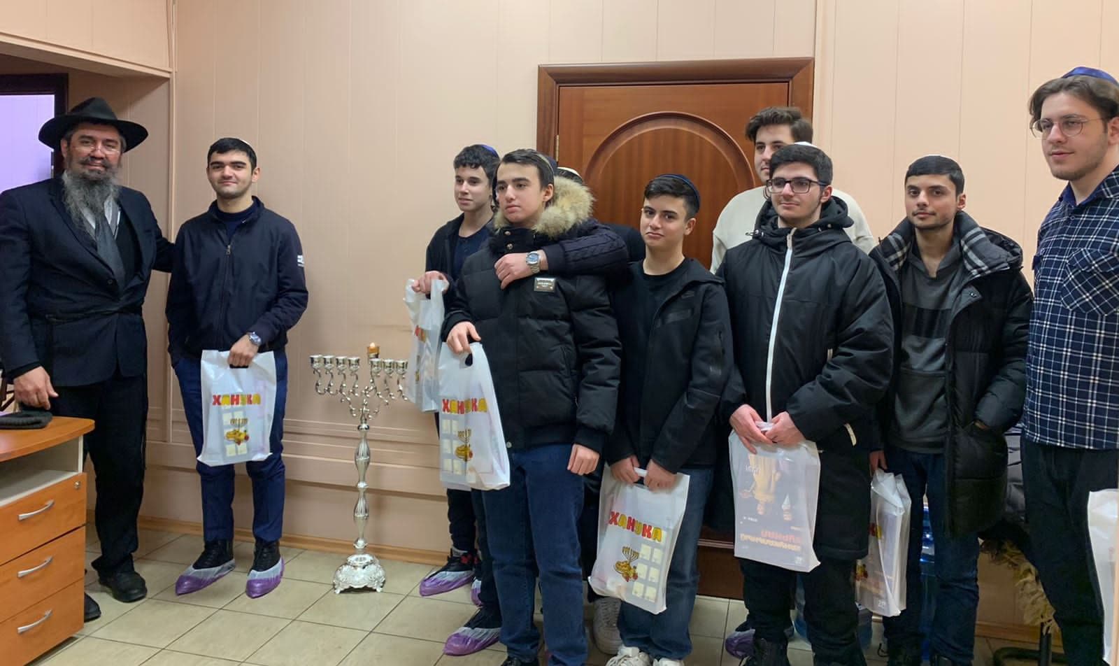 Ханука в еврейском культурном центре «Шалом Байт Сфаради — Северное Измайлово»