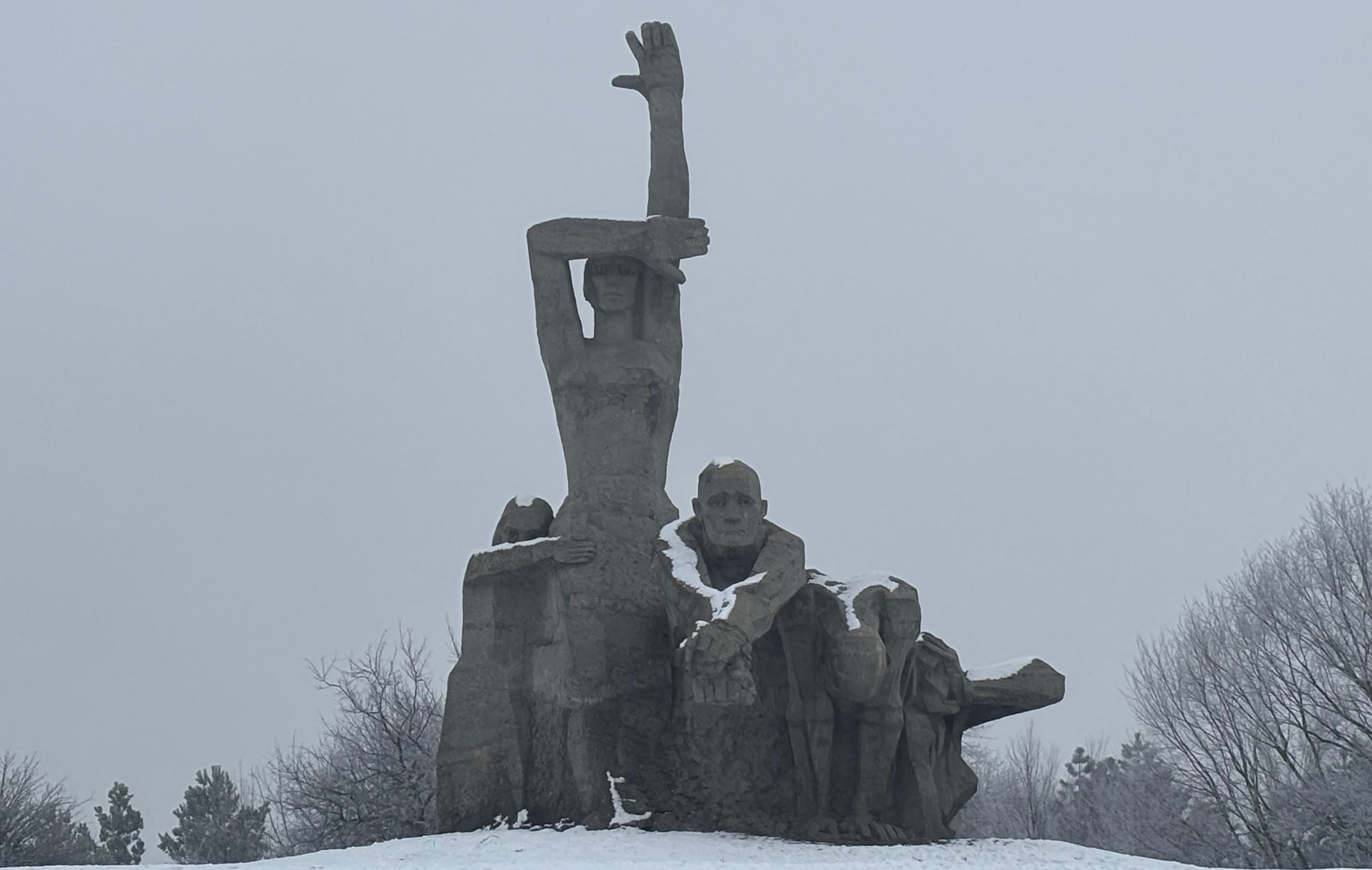 В Змиевской балке в Ростове-на-Дону почтили память жертв Холокоста
