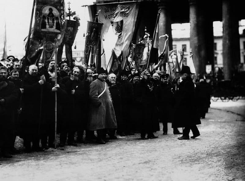 В Воронеже обнаружена почти столетняя мемориальная табличка о еврейском сопротивлении черносотенцам
