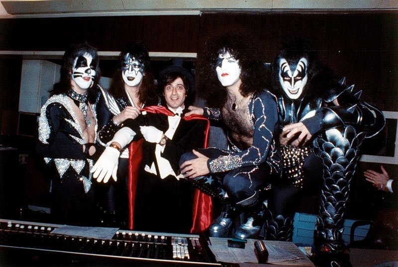 Экс-продюсер Pink Floyd и музыкант группы Роджера Уотерса обвинили его в антисемитизме