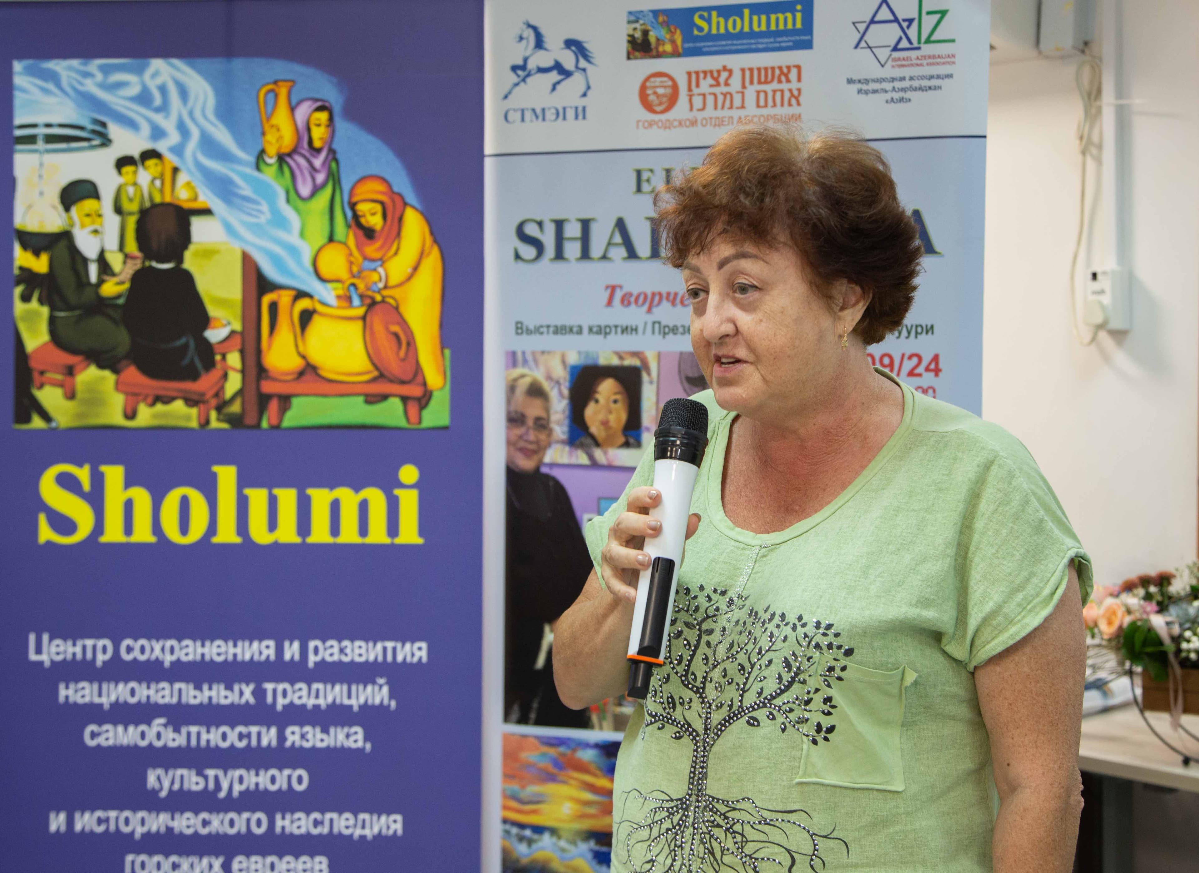 Творческий вечер художницы и писательницы Эльмиры Шалумовой состоялся в Ришоне-ле-Ционе