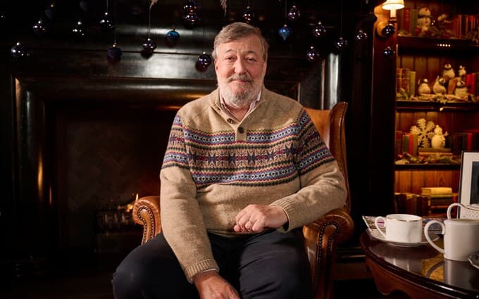 Стивен Фрай выступит в «Альтернативном рождественском послании» на Channel 4 с речью против антисемитизма