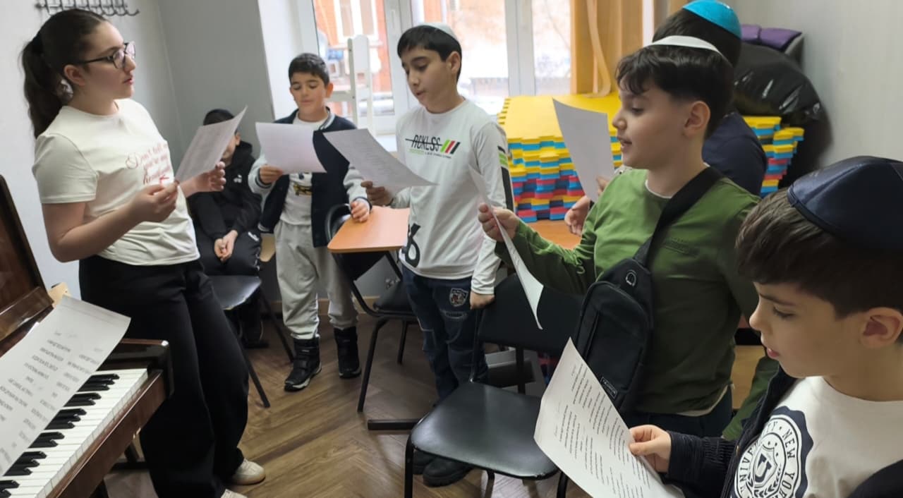 Как в клубе «Симха» к Пуриму готовились
