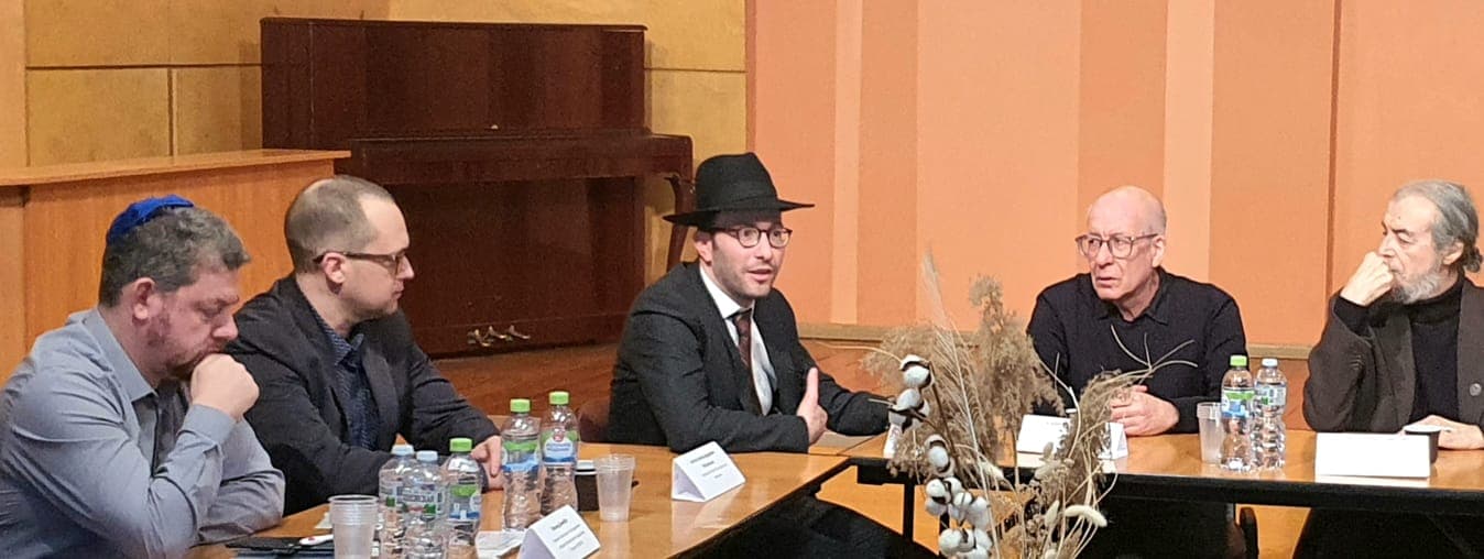 Круглый стол «Память о Холокосте с точки зрения иудеев и христиан» прошел в МЕОДе