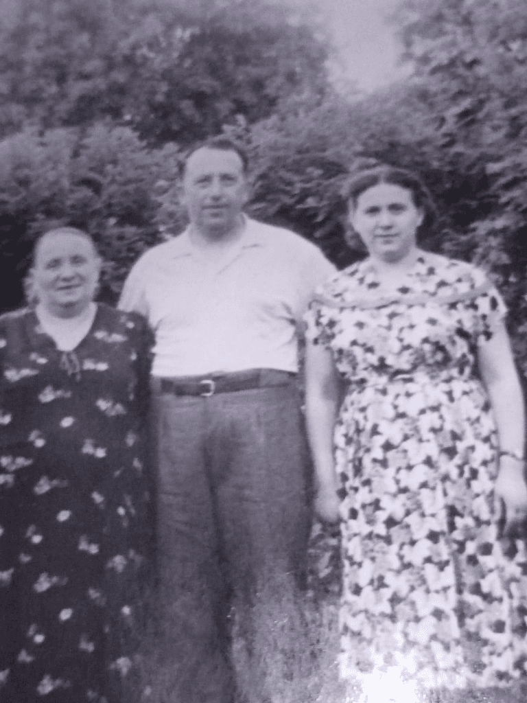Нелли Пехотник: «Война, побег из лагеря «Мертвая петля», послевоенная жизнь, трудности репатриации...»