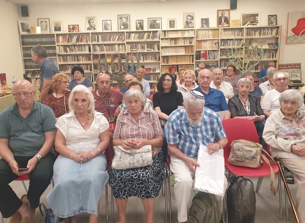 Главе иерусалимского отделения «АзИз» Александру Аграновскому — 80 лет!