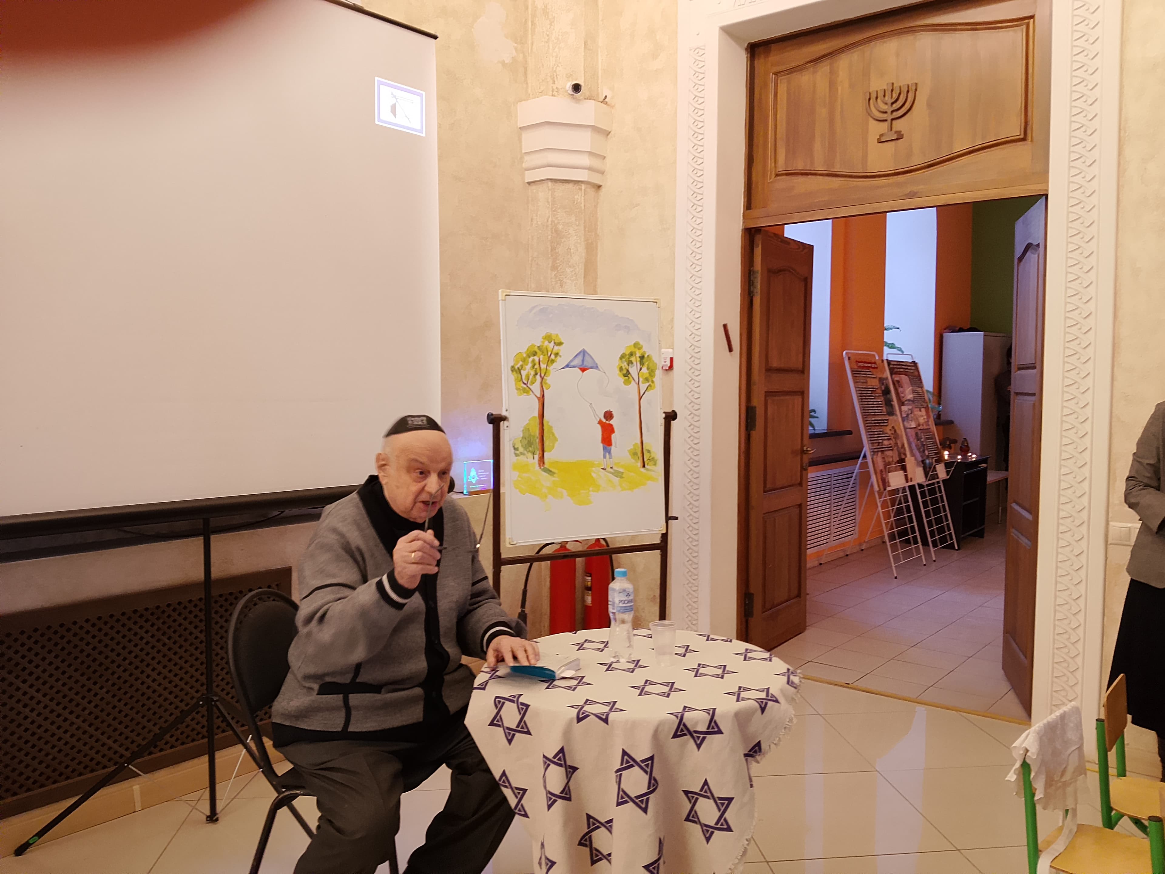 Лекция, дневники, мультфильм: в воронежской синагоге рассказали о Катастрофе